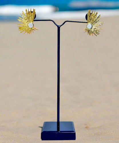 Gold sunburst earrings that are handcrafted by Adiva Jewelry for special occasions like festivals, celebrations, birthdays, anniversaries and for gifting purpose