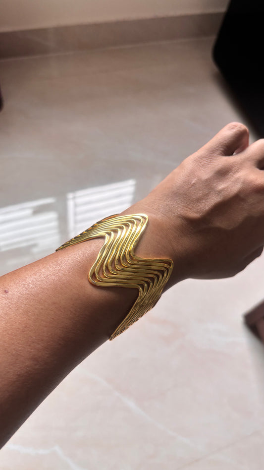 Zig Zag Cuff